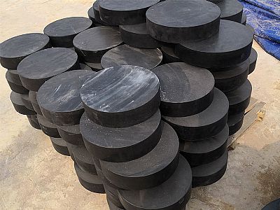 清水县板式橡胶支座由若干层橡胶片与薄钢板经加压硫化